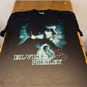 Elvis Presley Black Graphic Tee